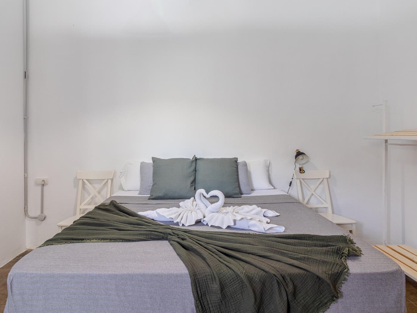 Charming Canarian House | Pool and Jacuzzi | Up to 9 People in Las Palmas de Gran Canaria